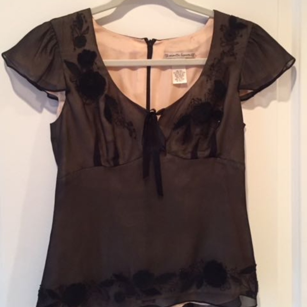 Nanette Lepore Silk shirt with appliqués (size 2)